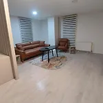 Aparthotel Suiton6 *